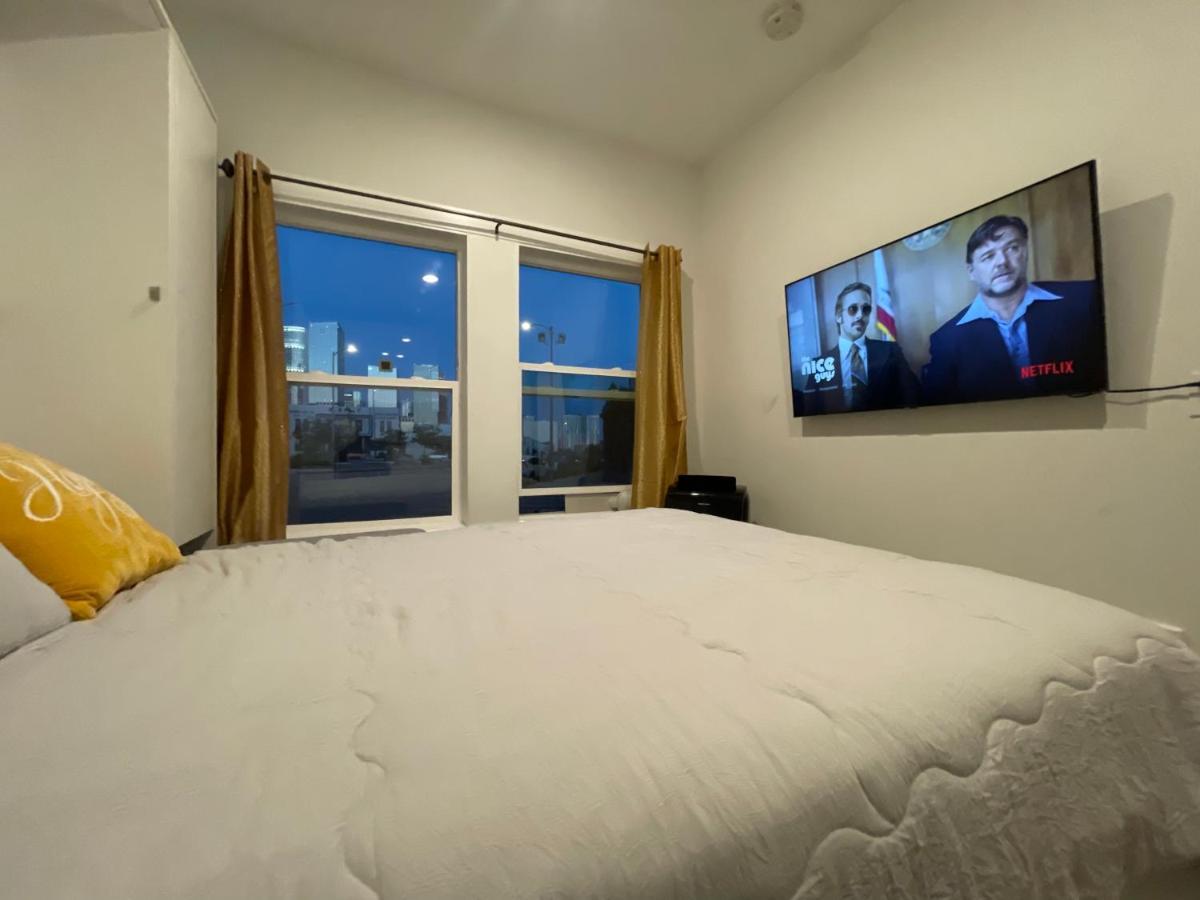 New Dtla W/private Parking Appartement