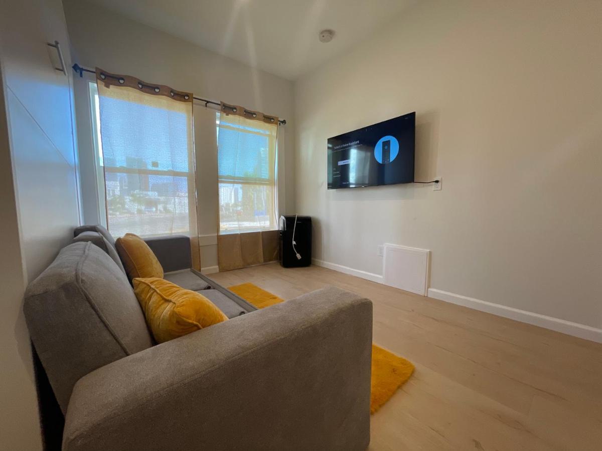 New Dtla W/private Parking Appartement *