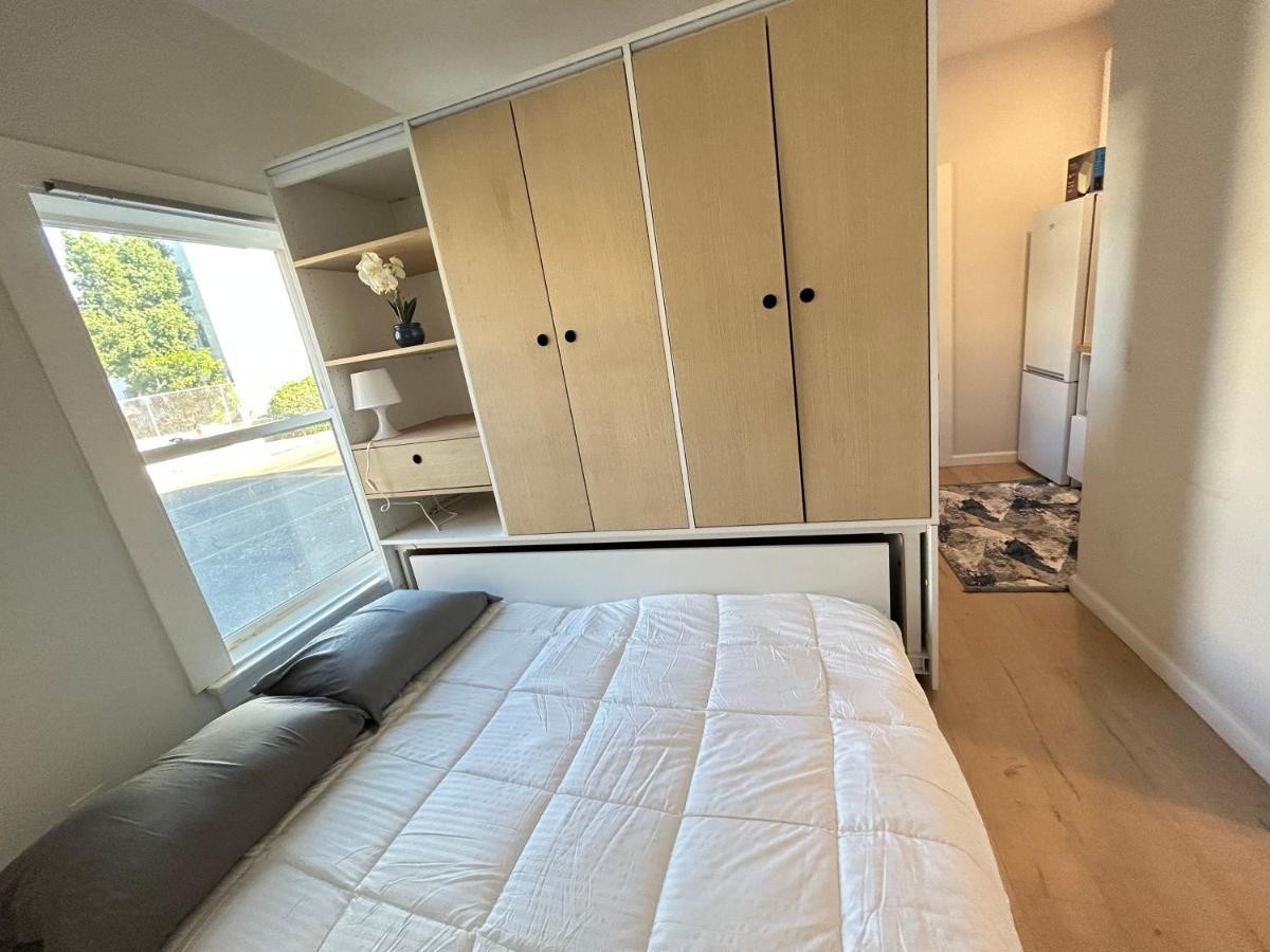 New Dtla W/private Parking Appartement