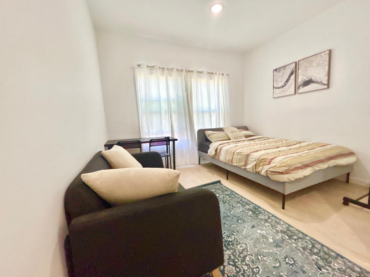 New Dtla W/private Parking Appartement *